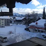 Kur- Und Haser