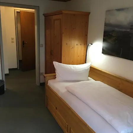 Kur- Und Haser Hotell 3*