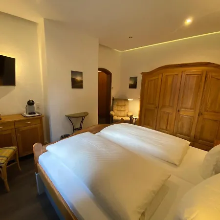 فندق Kur- Und Haser 3*
