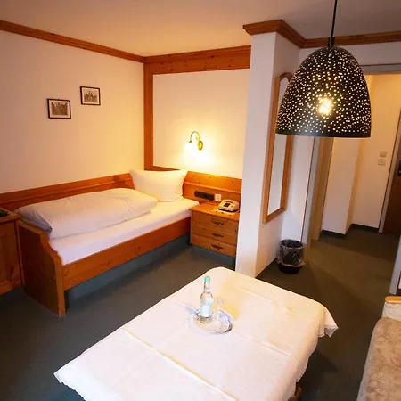 Kur- Und Haser Hotell 3*